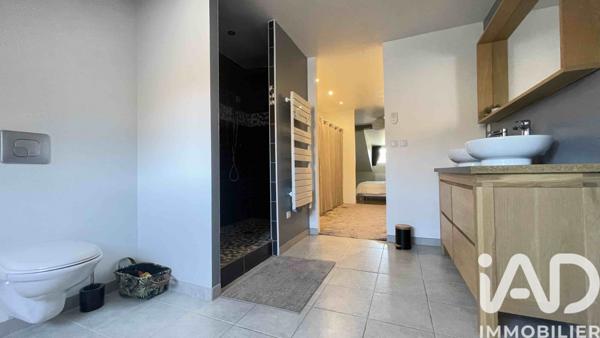 Maison à vendre 6 pièces 150 m² Bossée