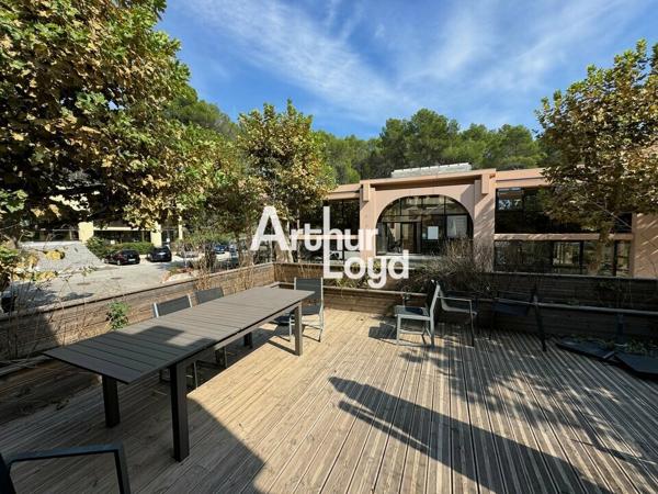 Bâtiment indépendant de 1250 m² à la vente - Sophia Antipolis