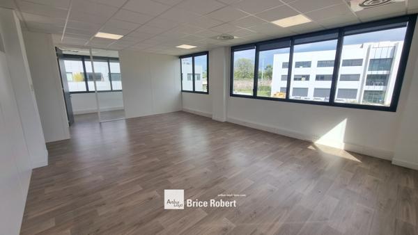 Bureaux à louer à Lyon 7e avec parking au cœur du Technopark Gerland