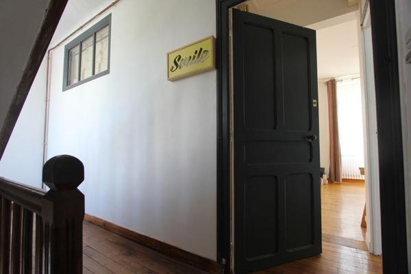 A LOUER, UN GRAND APPARTEMENT T2 BIS DANS LE QUARTIER DU STEIR. -