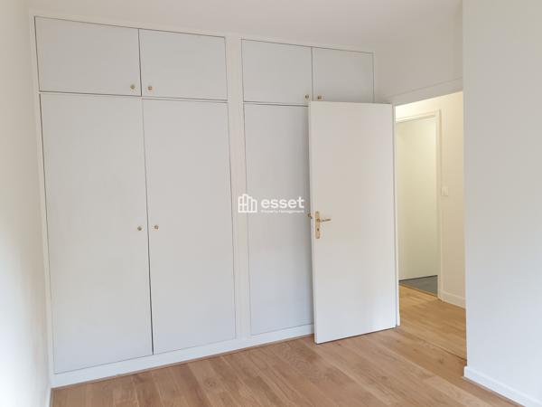 Location Appartement 5 pièces 133 m² - Paris 75007