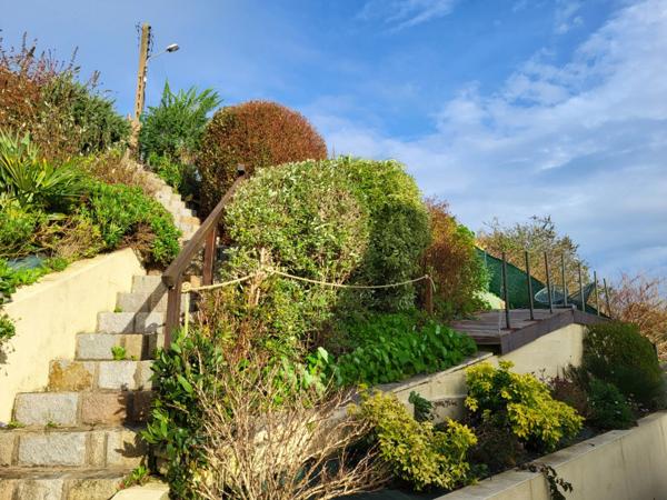 Perros-Guirec : belle Maison 156 m2 avec Vue Mer Panoramique, quartier recherché !