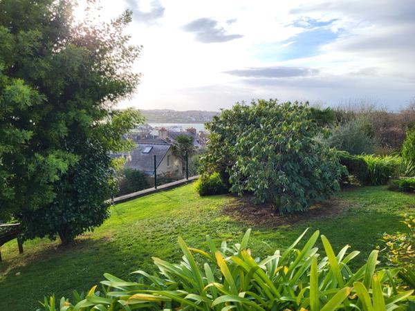 Perros-Guirec : belle Maison 156 m2 avec Vue Mer Panoramique, quartier recherché !