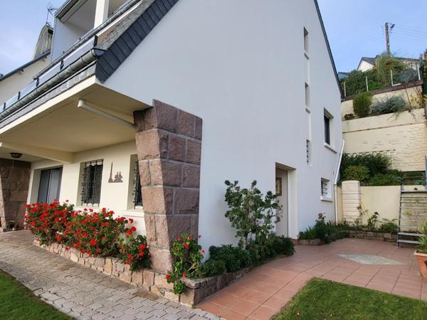 Perros-Guirec : belle Maison 156 m2 avec Vue Mer Panoramique, quartier recherché !