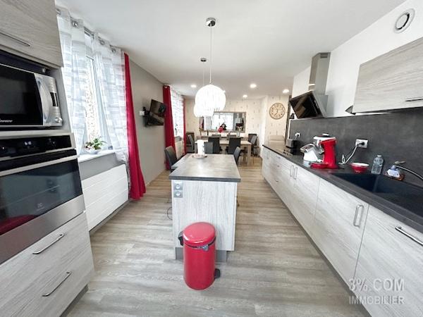 Appartement 5 pièce(s) 2 chambre(s) 85 m²