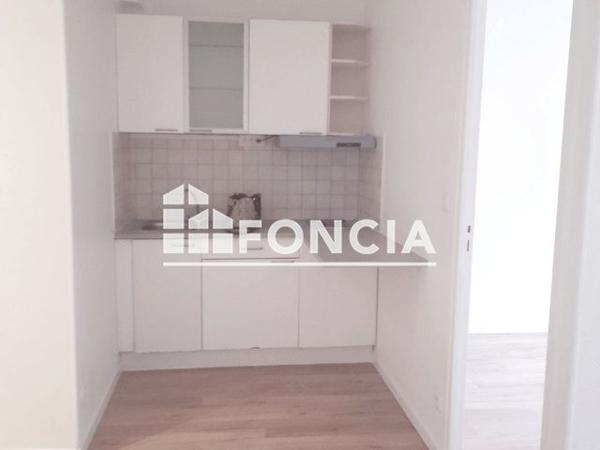 Location Studio 28.77 m² - 16 RUE PAUL DOUMER Perigny Sur Yerres 94520