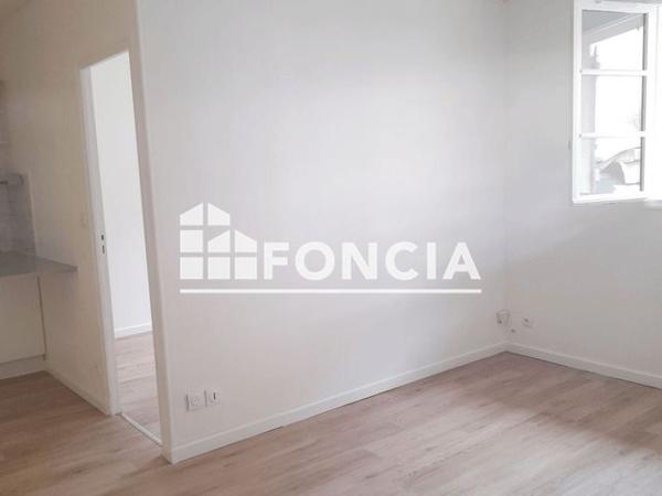 Location Studio 28.77 m² - 16 RUE PAUL DOUMER Perigny Sur Yerres 94520