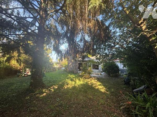 SAINT-GRÉGOIRE - MAISON TYPE 5 AVEC JARDIN GRENIER ET GARAGE-
Venez découvrir cette maison de ...