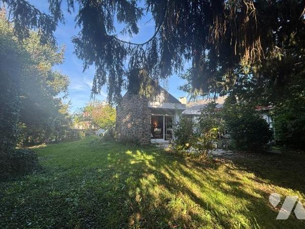 SAINT-GRÉGOIRE - MAISON TYPE 5 AVEC JARDIN GRENIER ET GARAGE-
Venez découvrir cette maison de ...