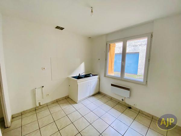 Vente maison Lesparre Medoc : 115 000 € - AJP Lesparre Immobilier