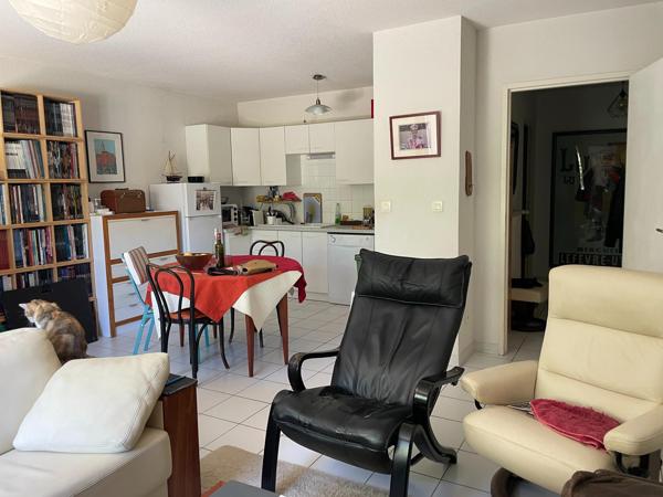 Bel appartement T3 en rez-de-jardin à Dieulefit