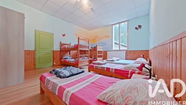Maison à vendre 15 pièces 891 m² Foncine-le-Bas