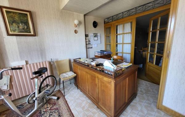 Vente Propriété avec de très nombreuses dépendances à rénover Chalamont   