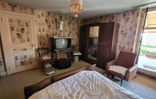 Vente Propriété avec de très nombreuses dépendances à rénover Chalamont   