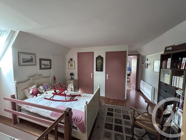 Maison à vendre  5 pièces - 135,70 m 2   PONT L EVEQUE  - 14