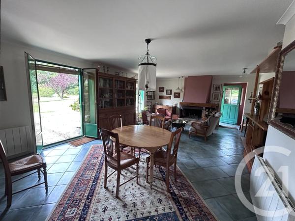 Maison à vendre  5 pièces - 135,70 m 2   PONT L EVEQUE  - 14