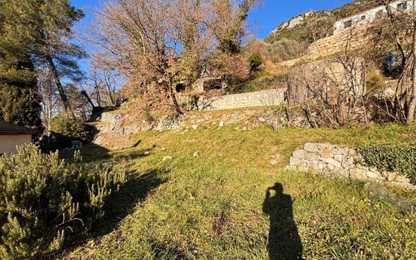 Terrain à vendre    Tourrette-Levens