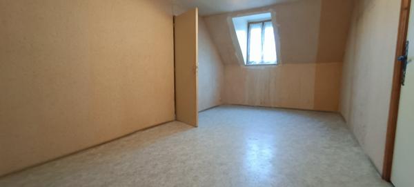 Maison de bourg pour investisseur