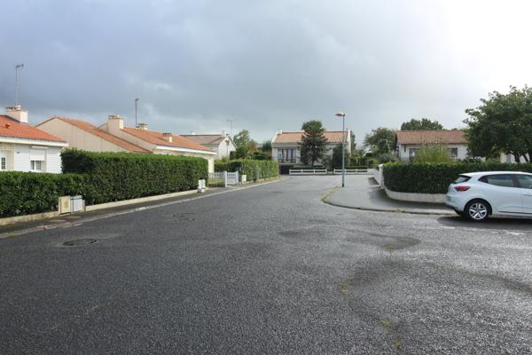 CHOLET, MAISON DE PLAIN PIED AVEC DOUBLE GARAGE !!