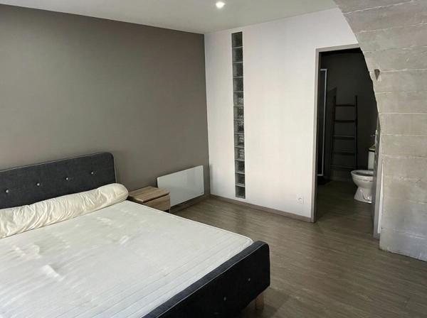 Appartement à louer 400 € CC Castres 1 pièce 25 m² DPE D