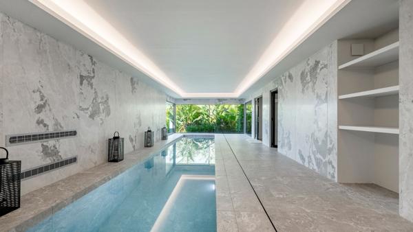 Vente Villa de luxe Les Issambres 9 Pièces 435 m²