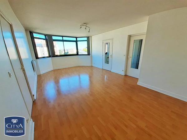 Appartement à louer 2 pièces 63.4m² Le Mans (72000)