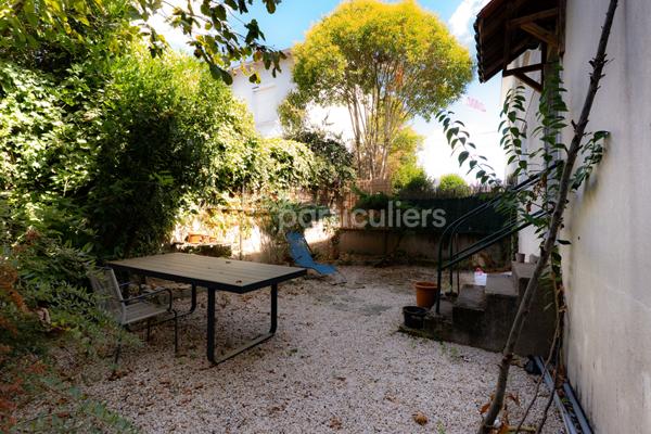 Vente
                Maison96 m² - 4 Pièces -
                    LA ROCHE SUR YON (85000)