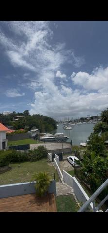 Magnifique T3 VUE MER BAS DU FORT