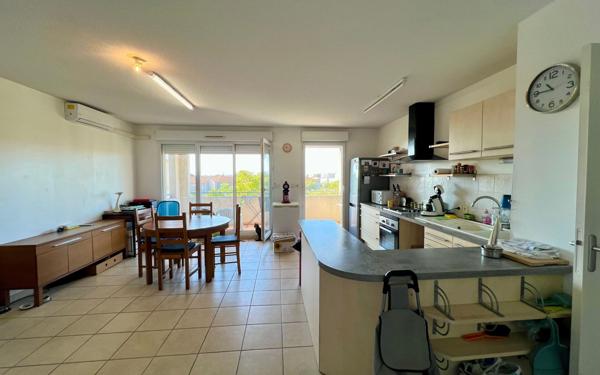 Appartement à vendre    4 pièces •  Istres