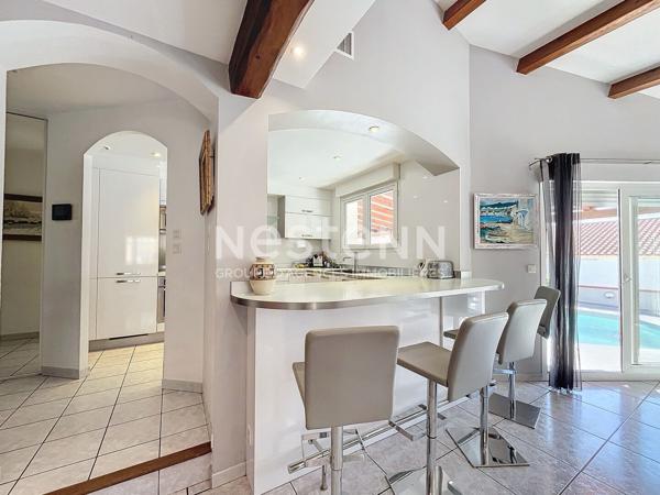 BOMPAS - A VENDRE Villa T8 en 4 faces avec jardin piscine garage