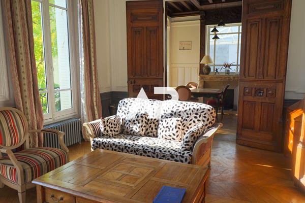 Maison Montmorency 10 pièces 300 m2 1 290 000 € **  - Référence  1700