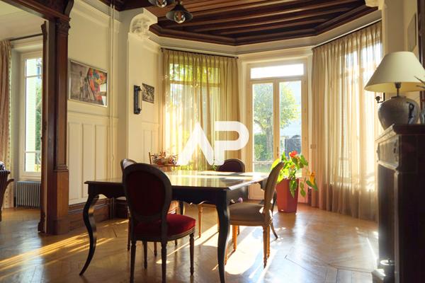 Maison Montmorency 10 pièces 300 m2 1 290 000 € **  - Référence  1700