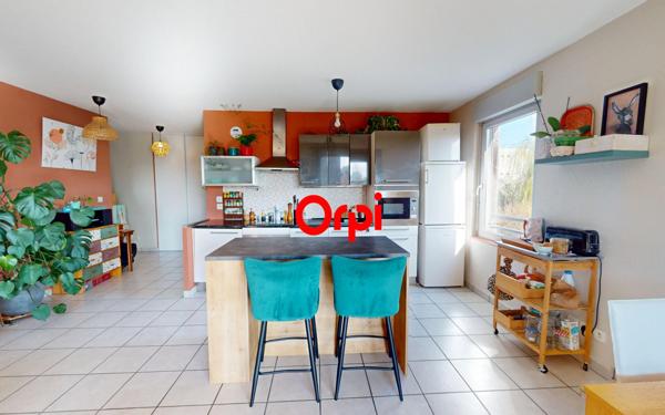 Appartement à vendre    3 pièces •  Vaulx-en-Velin