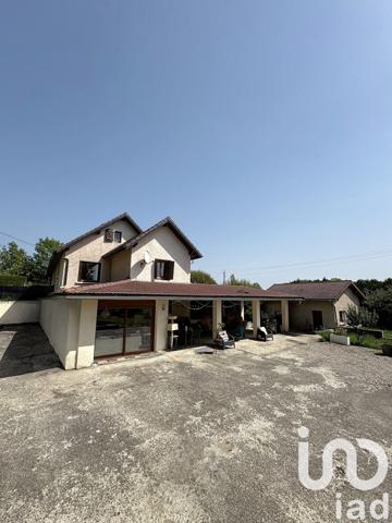 Maison à vendre 8 pièces 171 m² Injoux-Génissiat