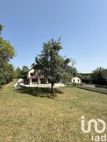 Maison à vendre 8 pièces 171 m² Injoux-Génissiat