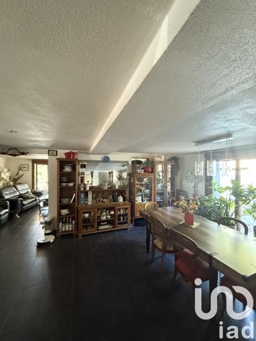 Maison à vendre 8 pièces 171 m² Injoux-Génissiat