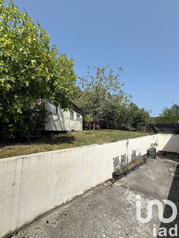 Maison à vendre 8 pièces 171 m² Injoux-Génissiat