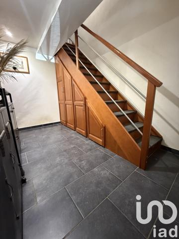 Maison à vendre 8 pièces 171 m² Injoux-Génissiat