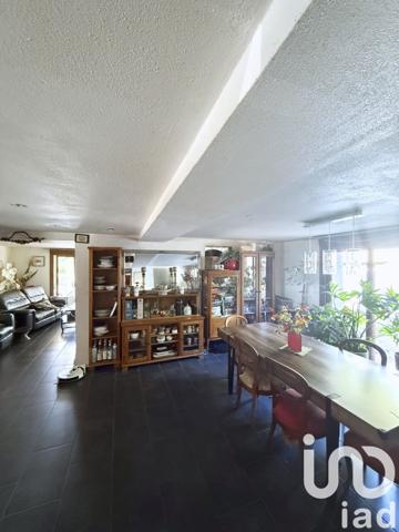 Maison à vendre 8 pièces 171 m² Injoux-Génissiat