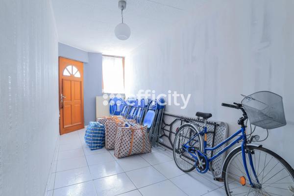 Maison 9 pièces - 148 m² Exclusivité efficity