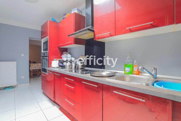 Maison 9 pièces - 148 m² Exclusivité efficity