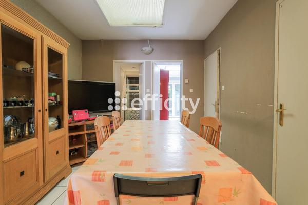 Maison 9 pièces - 148 m² Exclusivité efficity