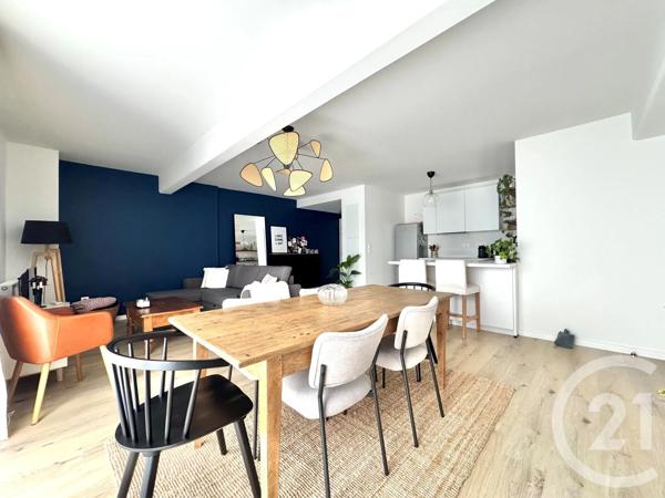 Appartement Loft à vendre  2 pièces - 79,30 m 2   TOURCOING  - 59