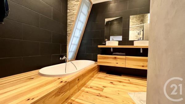 Appartement Loft à vendre  2 pièces - 79,30 m 2   TOURCOING  - 59