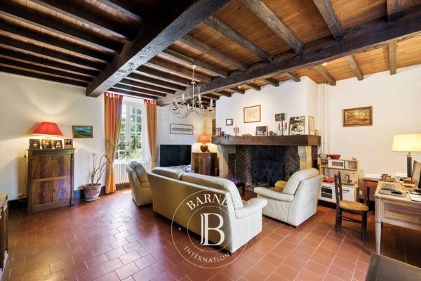 Pau, Maison 4 Chambres -  268 m² à vendre