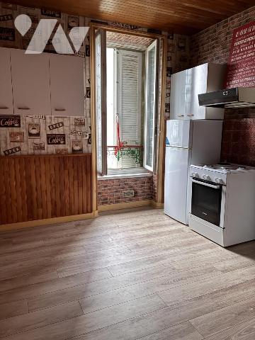 RECOUVRANCE - IMMEUBLE DE 5 APPARTEMENTS - BREST 