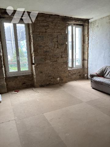 RECOUVRANCE - IMMEUBLE DE 5 APPARTEMENTS - BREST 