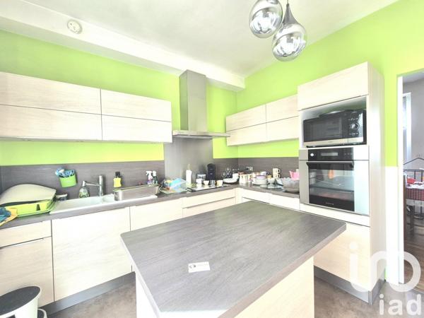 Maison traditionnelle 4 pièces de 73 m² à Brive-la-Gaillarde (19100)