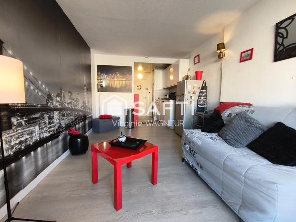 Studio très bon état - Parking privé - Proche mer