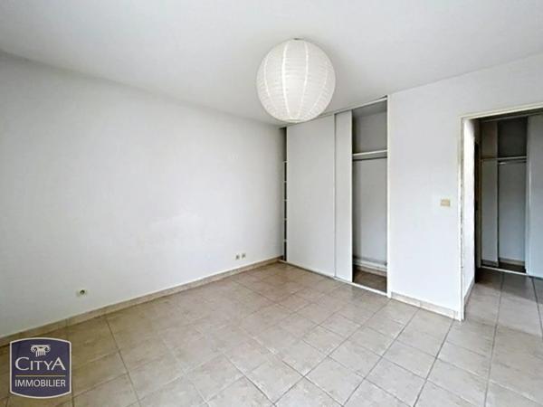 Appartement à vendre 3 pièces 65.42m² Saintes (17100)